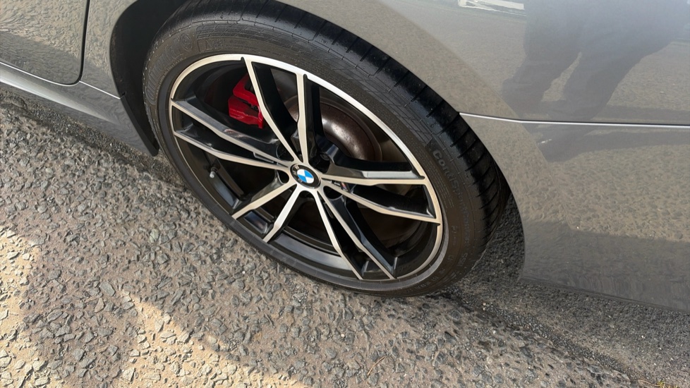BMW 3 Series 320i M Sport 4dr Step Auto Petrol Saloon - Image 28