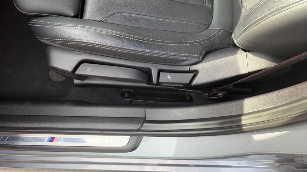 BMW 3 Series 320i M Sport 4dr Step Auto Petrol Saloon - Image 33