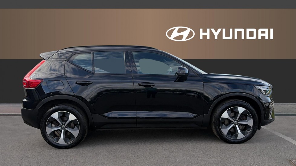 Volvo XC40 2.0 B4P Plus Dark 5dr Auto Petrol Estate - Image 5