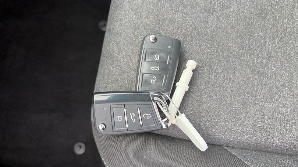 Volkswagen T-Cross 1.0 TSI Match 5dr Petrol Estate - Image 20