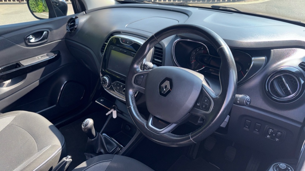 Renault Captur 1.5 dCi 90 Dynamique S Nav 5dr Diesel Hatchback - Image 11
