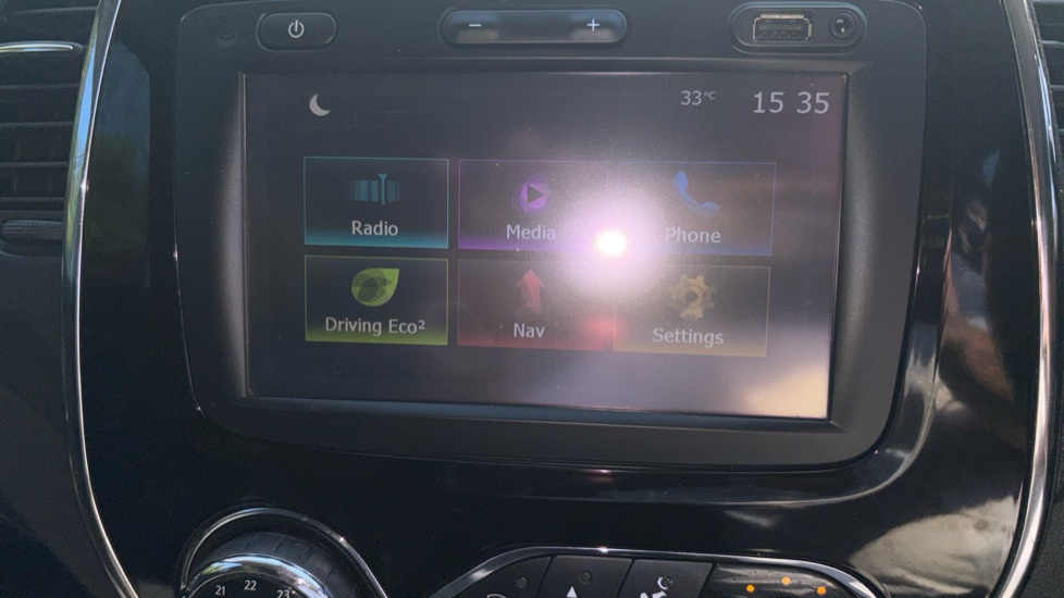 Renault Captur 1.5 dCi 90 Dynamique S Nav 5dr Diesel Hatchback - Image 29