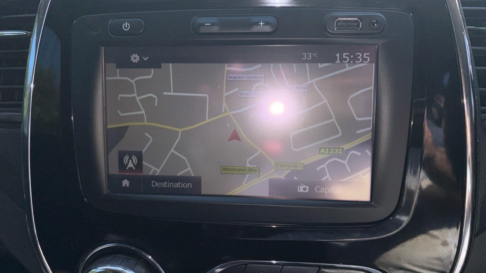 Renault Captur 1.5 dCi 90 Dynamique S Nav 5dr Diesel Hatchback - Image 31