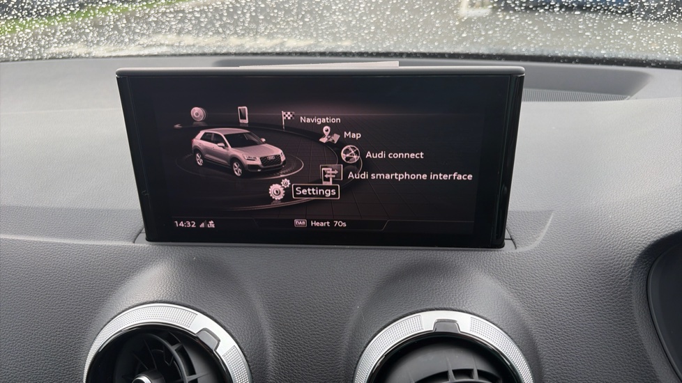 Audi Q2 35 TFSI Sport 5dr Petrol Estate - Image 12