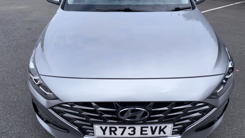 Hyundai i30 1.0T GDi SE Connect 5dr DCT Petrol Hatchback - Image 8