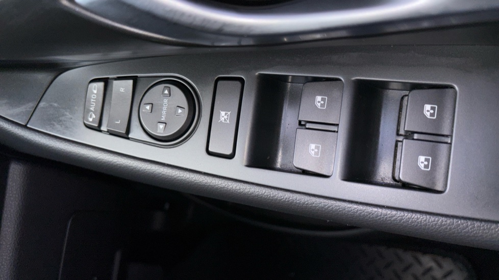 Hyundai i30 1.0T GDi SE Connect 5dr DCT Petrol Hatchback - Image 21