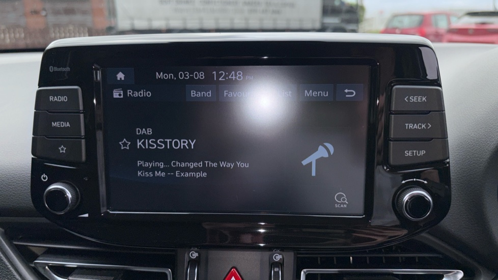 Hyundai i30 1.0T GDi SE Connect 5dr DCT Petrol Hatchback - Image 32