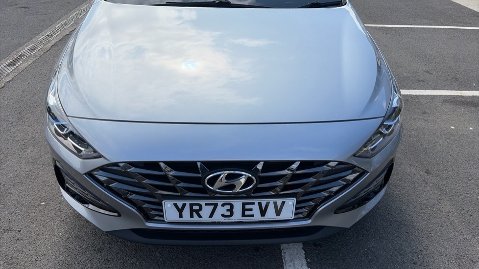 Hyundai i30 1.0T GDi SE Connect 5dr DCT Petrol Hatchback - Image 8