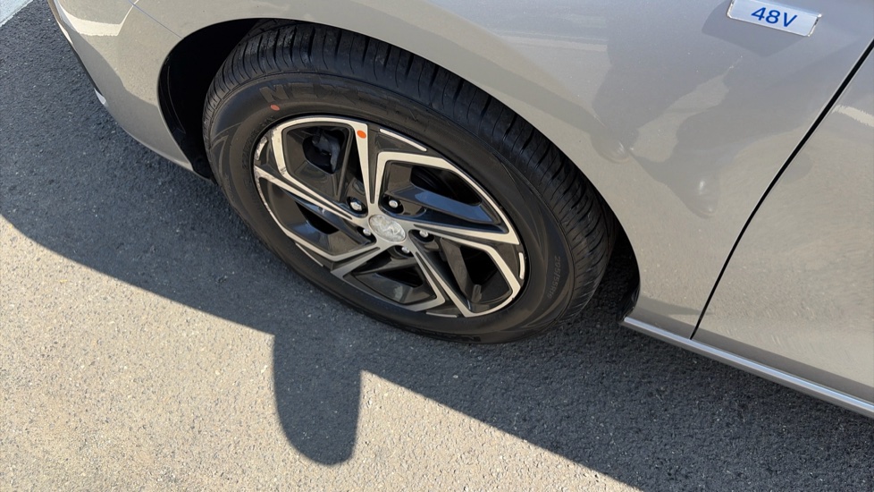 Hyundai i30 1.0T GDi SE Connect 5dr DCT Petrol Hatchback - Image 21