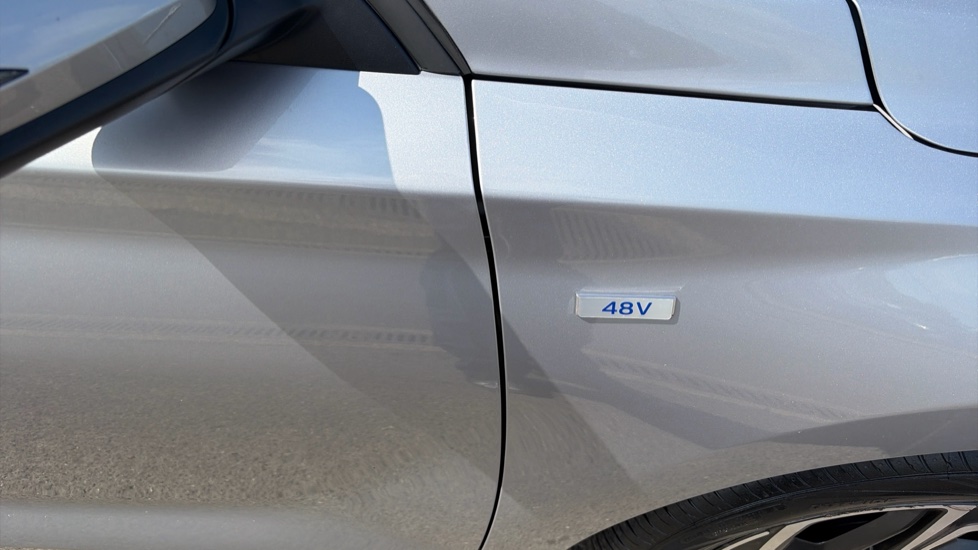 Hyundai i30 1.0T GDi SE Connect 5dr DCT Petrol Hatchback - Image 24