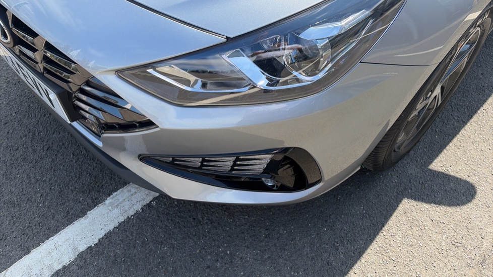 Hyundai i30 1.0T GDi SE Connect 5dr DCT Petrol Hatchback - Image 38