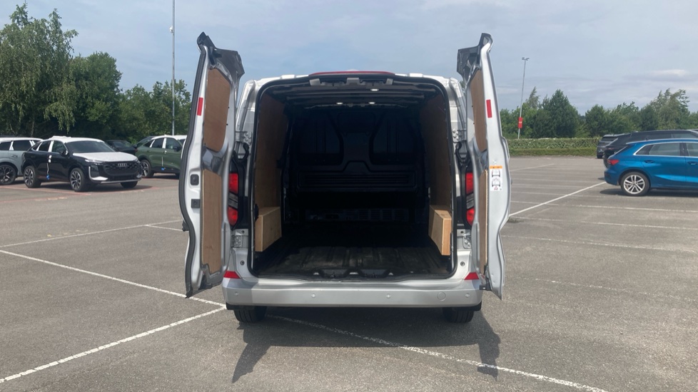 Ford Transit Custom 300 L2 Diesel Fwd 2.0 EcoBlue 136ps H1 Van Limited - Image 3