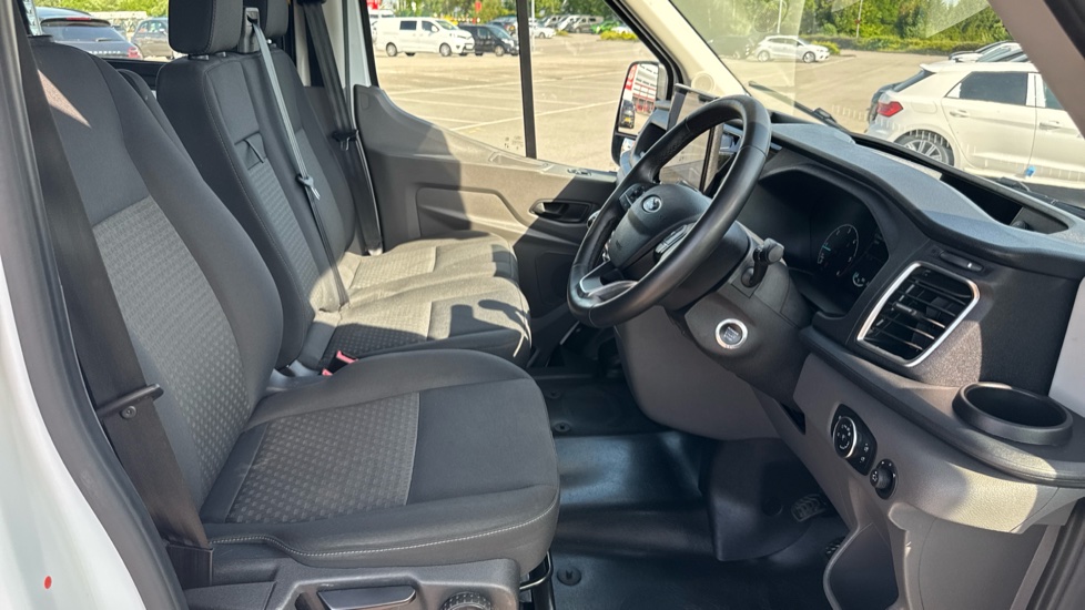 Ford Transit 350 L3 Diesel Fwd 2.0 EcoBlue 130ps H2 Trend Double Cab Van - Image 6