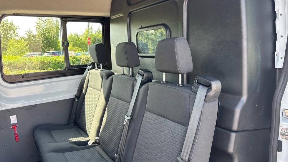Ford Transit 350 L3 Diesel Fwd 2.0 EcoBlue 130ps H2 Trend Double Cab Van - Image 18