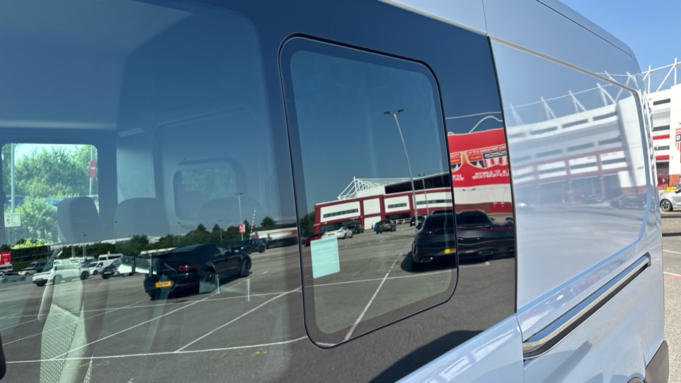 Ford Transit 350 L3 Diesel Fwd 2.0 EcoBlue 130ps H2 Trend Double Cab Van - Image 23