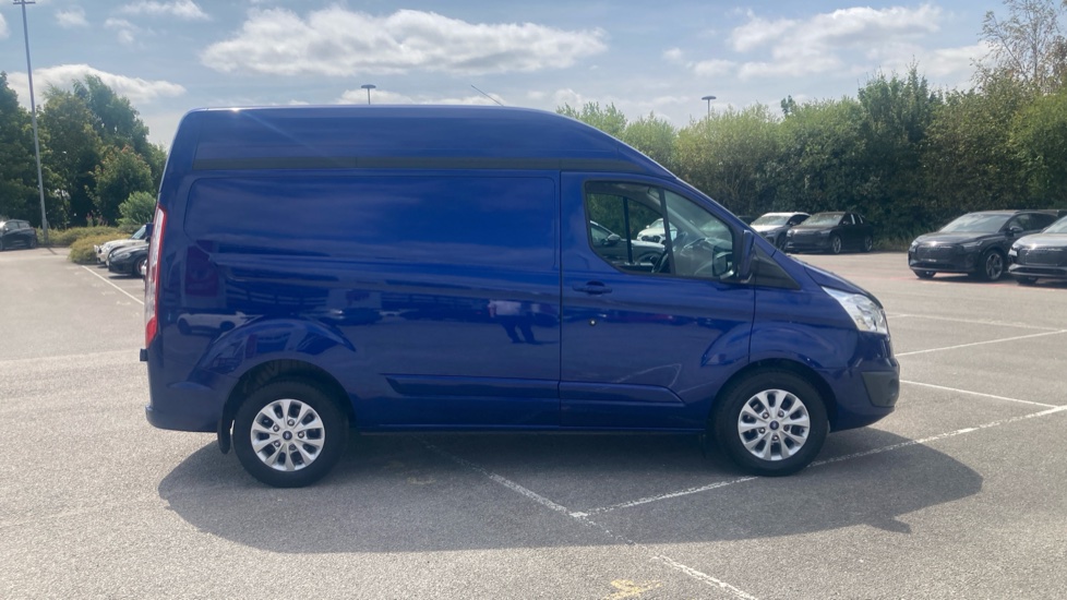 Ford Transit Custom 290 Swb Diesel Fwd 2.0 TDCi 130ps High Roof Limited Van - Image 9