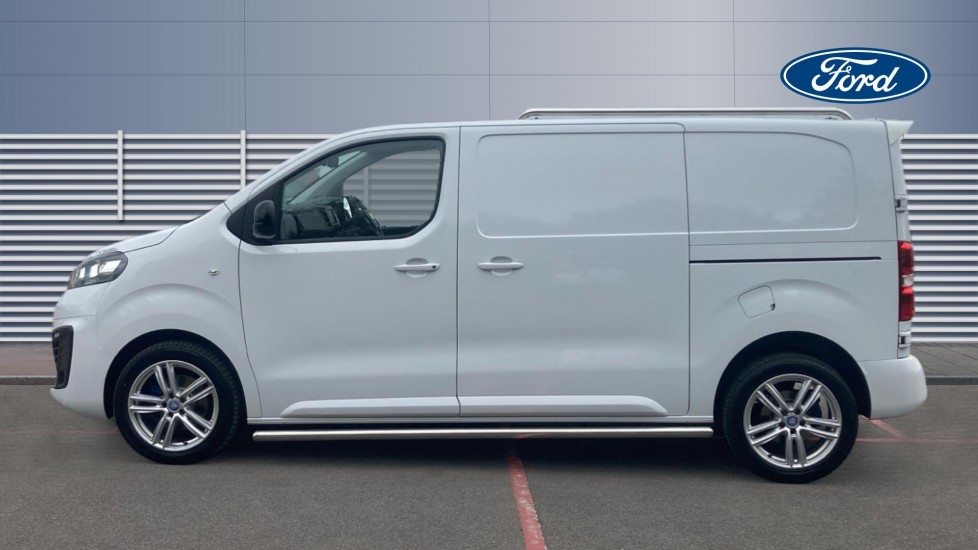 Vauxhall Vivaro L1 Diesel 3100 2.0d 145PS Pro H1 Van - Image 4