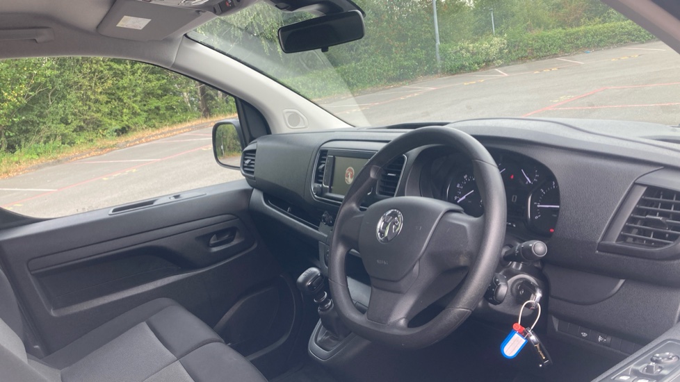Vauxhall Vivaro L1 Diesel 3100 2.0d 145PS Pro H1 Van - Image 16