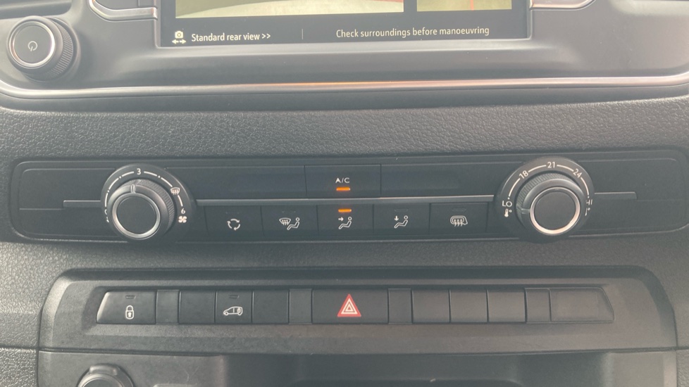 Vauxhall Vivaro L1 Diesel 3100 2.0d 145PS Pro H1 Van - Image 36