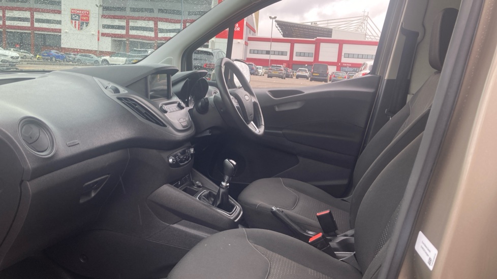 Ford Transit Courier Petrol 1.0 EcoBoost Limited Van [6 Speed] - Image 13