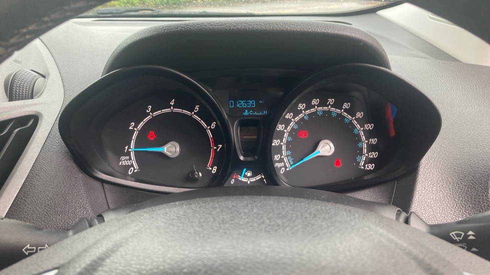 Ford Transit Courier Petrol 1.0 EcoBoost Limited Van [6 Speed] - Image 19
