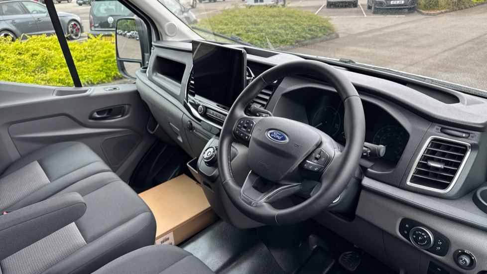 Ford Transit E-350 L3 Rwd 135kW 68kWh H2 Leader Van Auto - Image 16