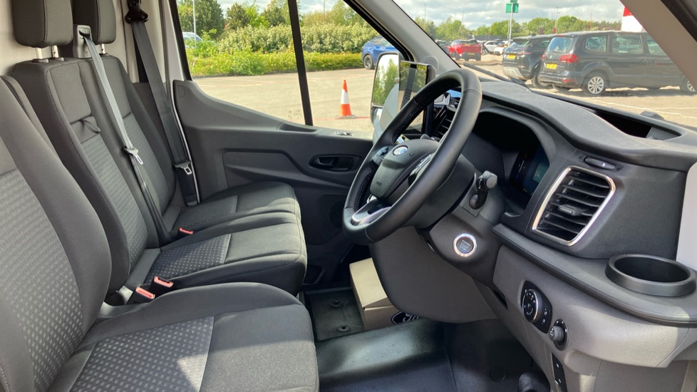 Ford Transit E-350 L3 Rwd 135kW 68kWh H2 Trend Van Auto [DAP] - Image 6