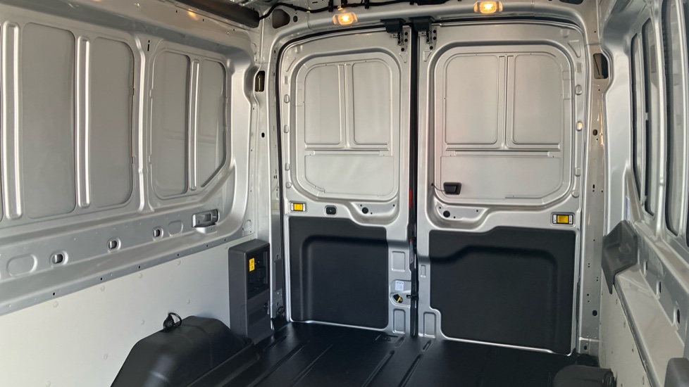 Ford Transit E-350 L3 Rwd 135kW 68kWh H2 Trend Van Auto [DAP] - Image 14
