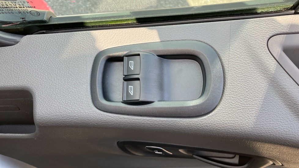 Ford Transit E-350 L3 Rwd 135kW 68kWh H2 Trend Van Auto [DAP] - Image 22