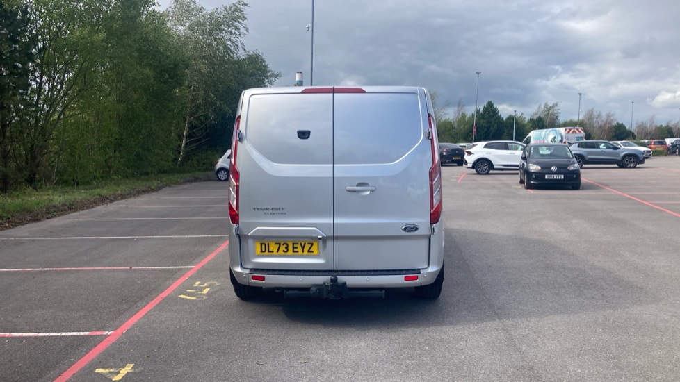 Ford Transit Custom 300 L2 Diesel Fwd 2.0 EcoBlue 130ps Low Roof Limited Van - Image 11