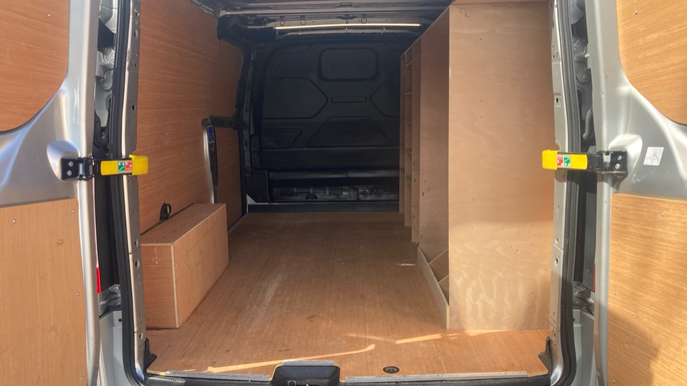 Ford Transit Custom 300 L2 Diesel Fwd 2.0 EcoBlue 130ps Low Roof Limited Van - Image 12