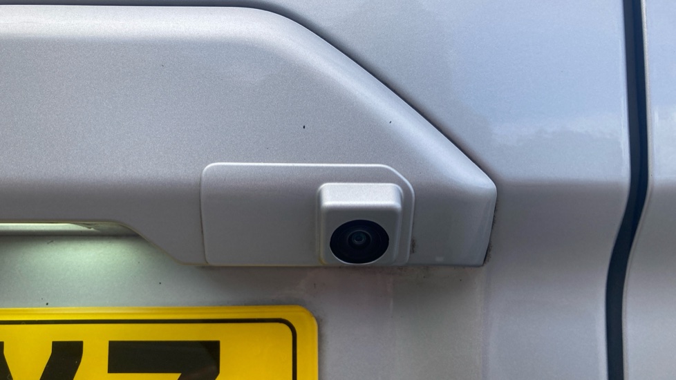 Ford Transit Custom 300 L2 Diesel Fwd 2.0 EcoBlue 130ps Low Roof Limited Van - Image 25