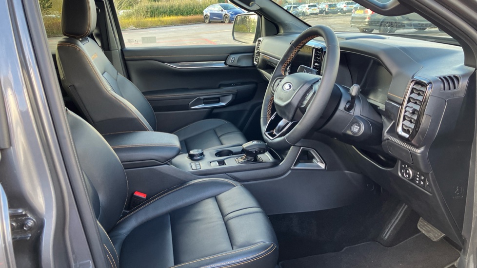 Ford Ranger Petrol Pick Up D/Cab Wildtrak 2.3 EB PHEV 281 Auto [NI] - Image 6