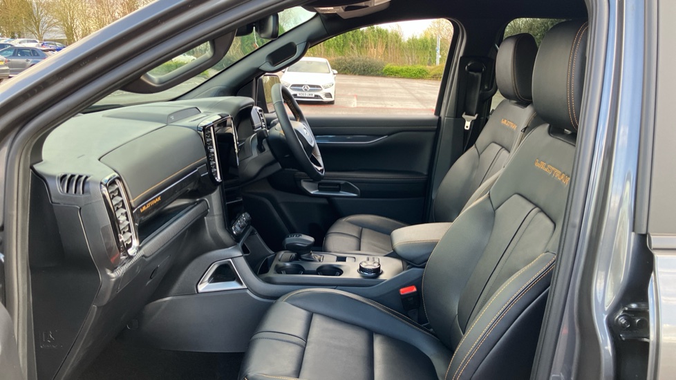 Ford Ranger Petrol Pick Up D/Cab Wildtrak 2.3 EB PHEV 281 Auto [NI] - Image 13