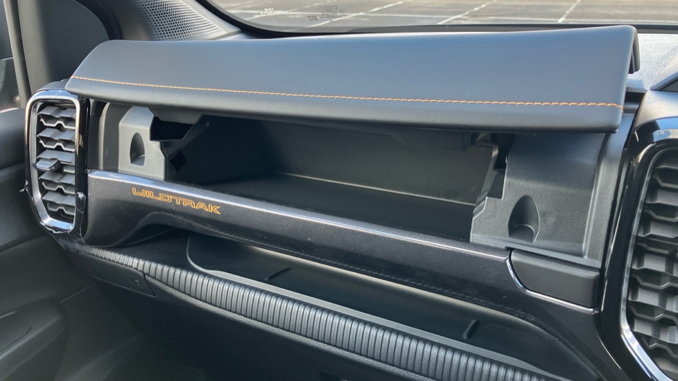 Ford Ranger Petrol Pick Up D/Cab Wildtrak 2.3 EB PHEV 281 Auto [NI] - Image 35