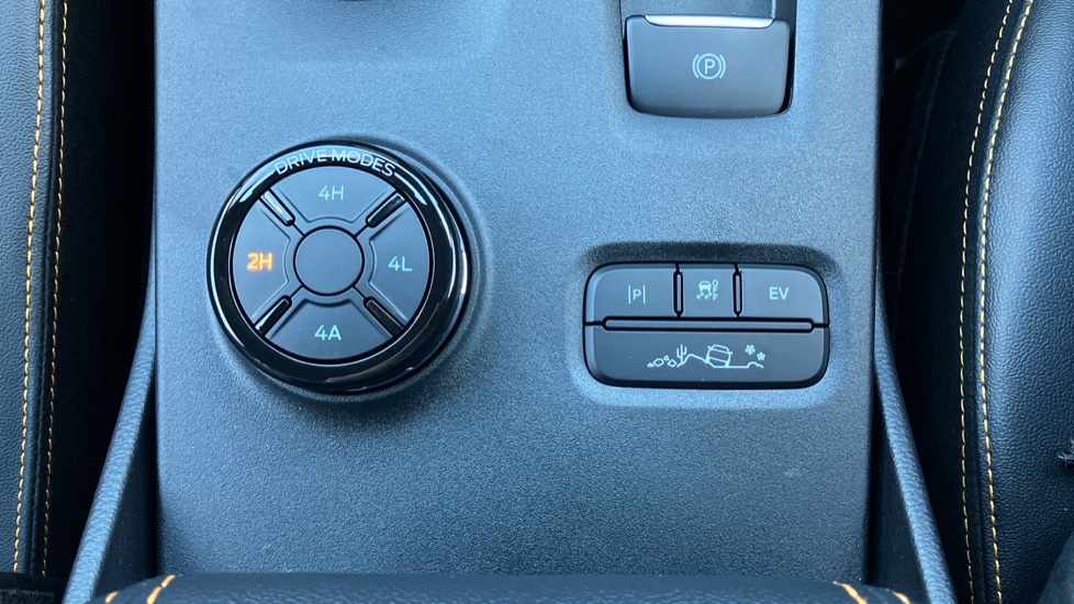 Ford Ranger Petrol Pick Up D/Cab Wildtrak 2.3 EB PHEV 281 Auto [NI] - Image 39