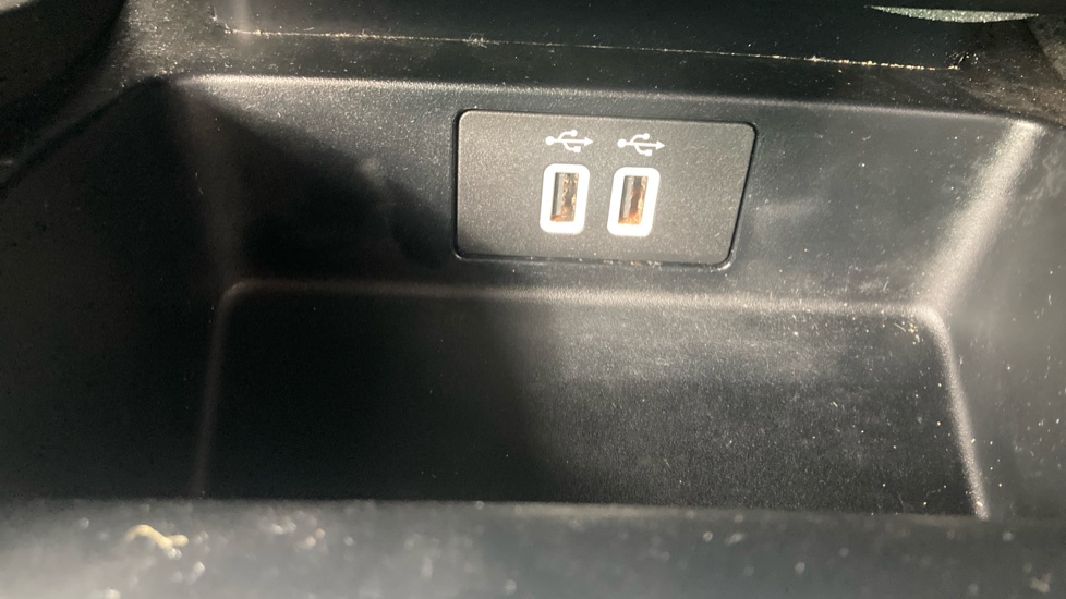 Ford Ranger Diesel Pick Up Double Cab Wildtrak 2.0 EcoBlue 213 Auto - Image 32