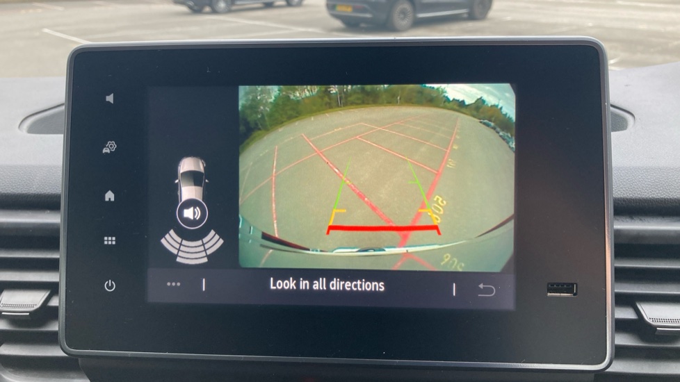 Renault Trafic Swb Diesel SL30 Blue dCi 150 Extra Sport Van - Image 40
