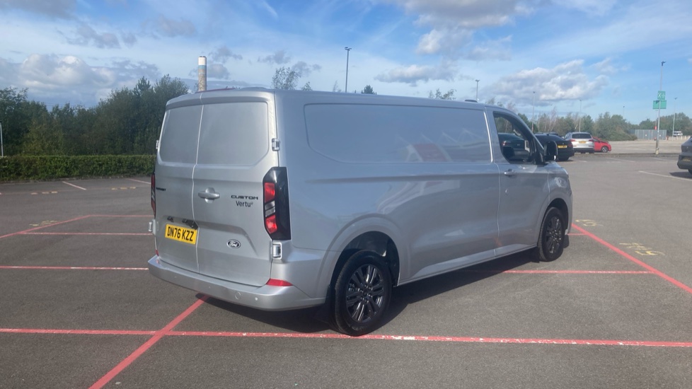 Ford Transit Custom 280 L2 Diesel Fwd 2.0 EcoBlue 136ps H1 Van Limited - Image 10