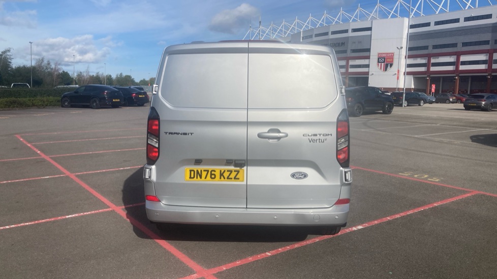 Ford Transit Custom 280 L2 Diesel Fwd 2.0 EcoBlue 136ps H1 Van Limited - Image 11