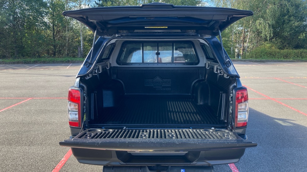 Mitsubishi L200 Diesel Double Cab DI-D 150 Barbarian 4WD - Image 3