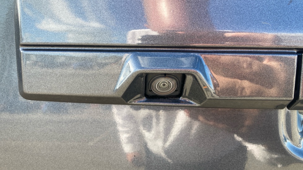 Mitsubishi L200 Diesel Double Cab DI-D 150 Barbarian 4WD - Image 24