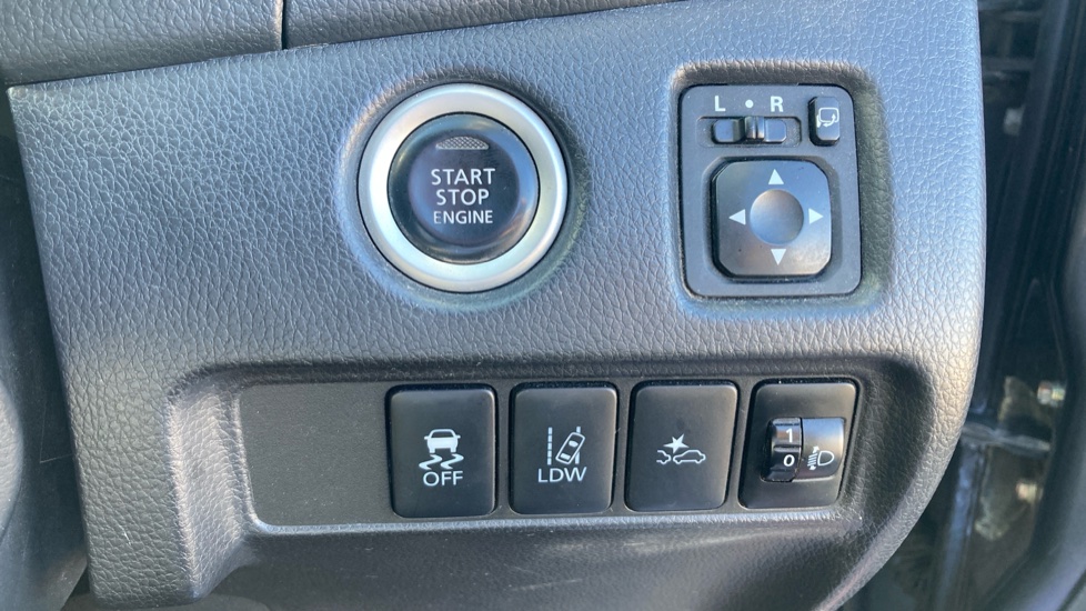 Mitsubishi L200 Diesel Double Cab DI-D 150 Barbarian 4WD - Image 38