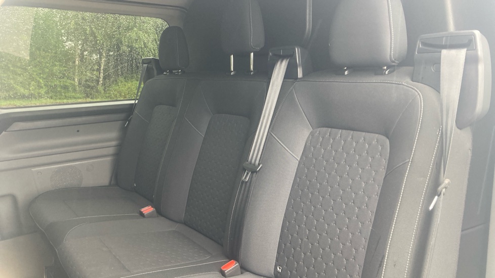 Ford Transit Custom 320 L2 Diesel Fwd 2.0 EcoBlue 136ps H1 Double Cab Van Limited - Image 14
