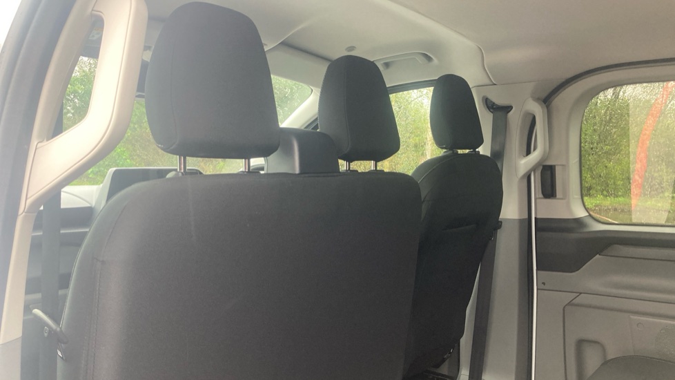 Ford Transit Custom 320 L2 Diesel Fwd 2.0 EcoBlue 136ps H1 Double Cab Van Limited - Image 18