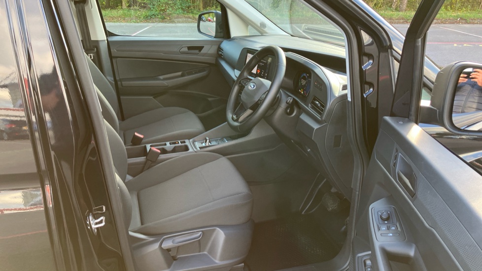 Ford Transit Connect 240 L1 Petrol 1.5 EcoBoost PHEV 150 Trend Van Auto - Image 6