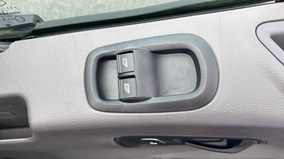 Ford Transit E-350 L3 Rwd 135kW 89kWh H3 Leader Van Auto [DAP] - Image 26