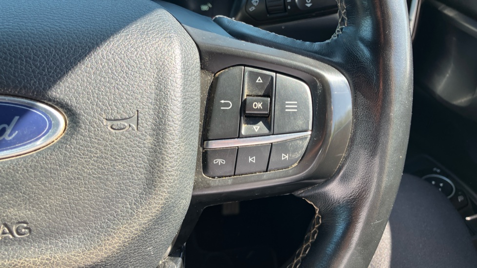 Ford Ranger Diesel Pick Up D/Cab Platinum 3.0 EcoBlue V6 240 Auto - Image 32
