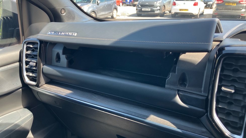 Ford Ranger Diesel Pick Up D/Cab Platinum 3.0 EcoBlue V6 240 Auto - Image 35