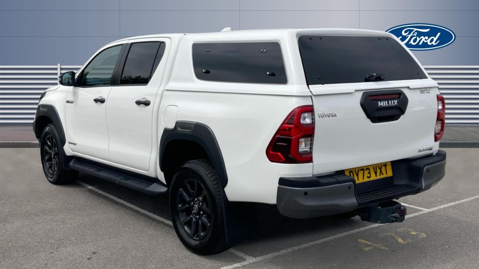 Toyota Hilux Diesel Invincible X D/Cab Pick Up 2.8 D-4D Auto - Image 2